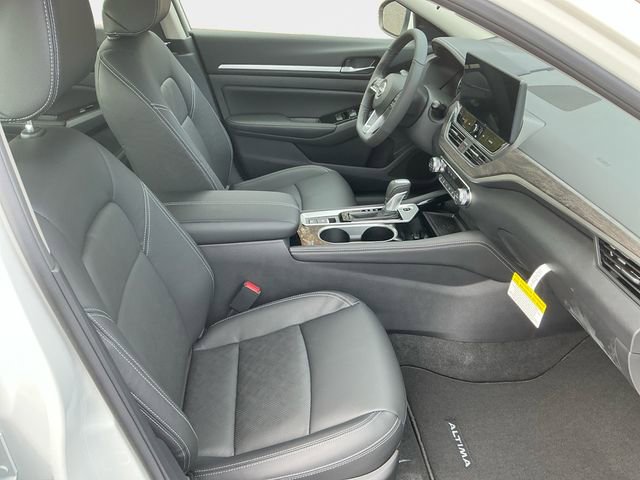 New 2025 Nissan Altima 2.5 SL image 16