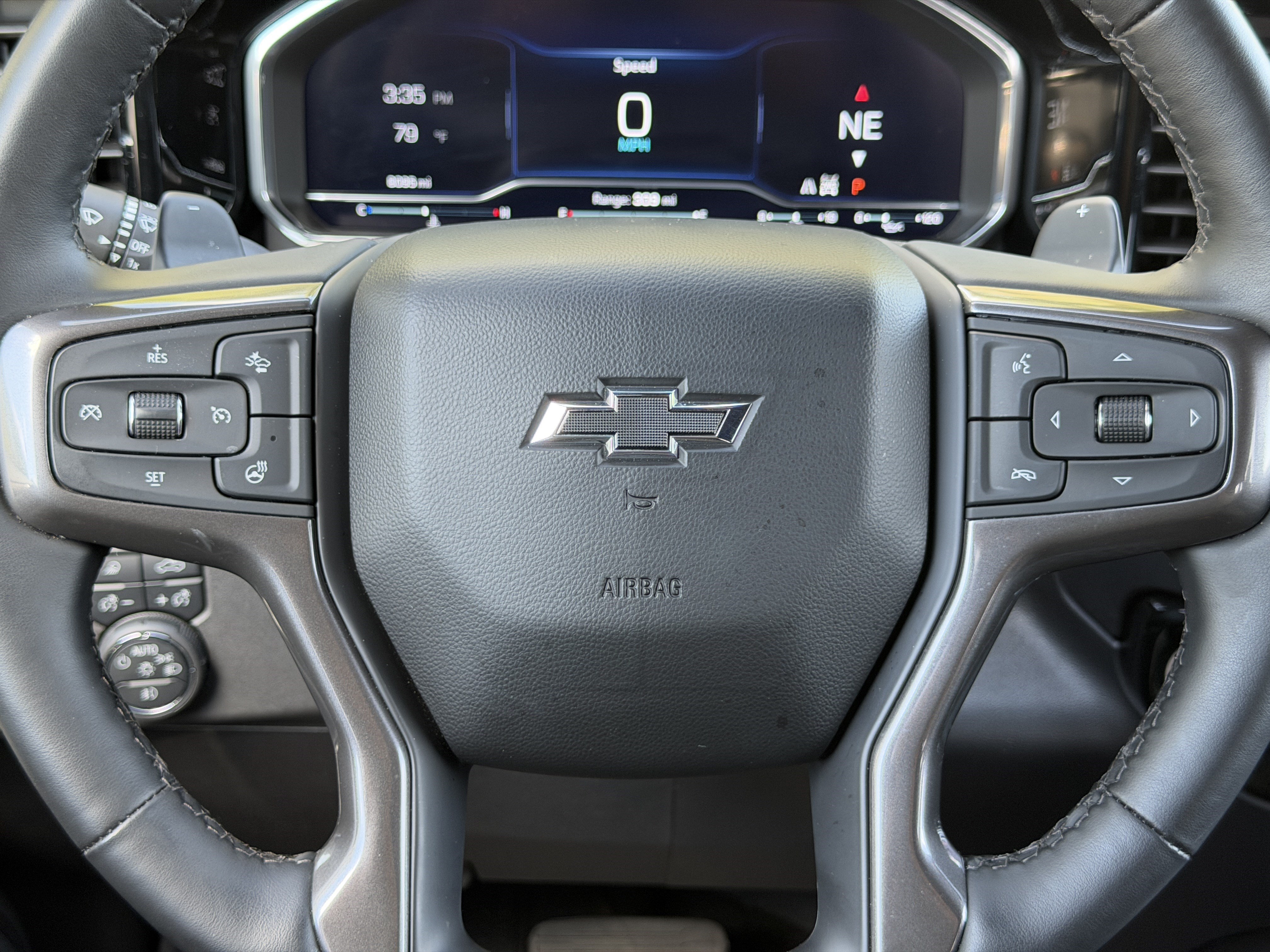 Used 2024 Chevrolet Silverado 1500 ZR2 w/ Technology Package AWD/4WD image 42