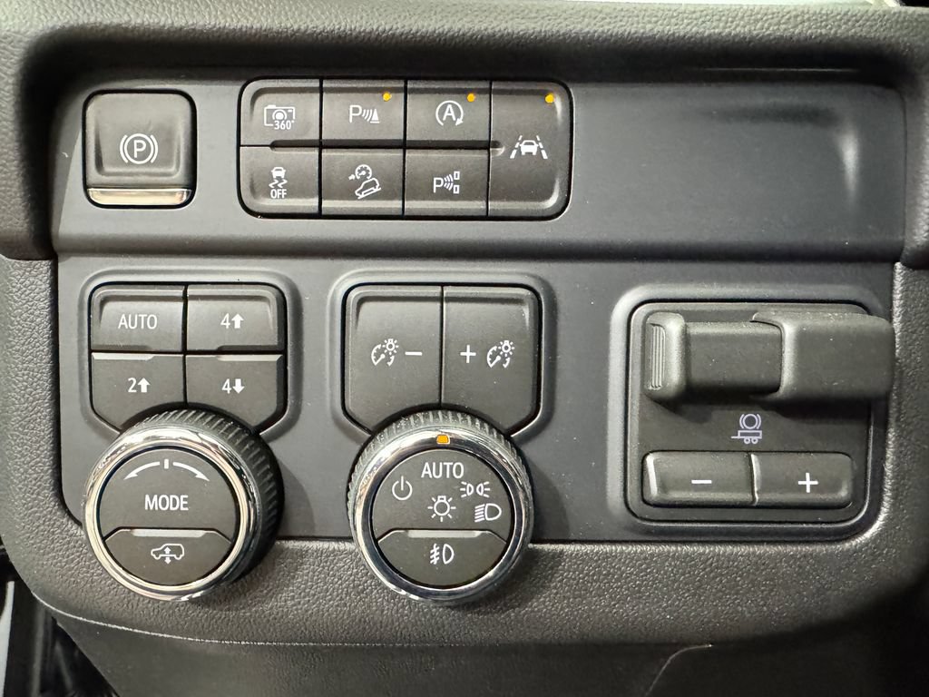 New 2026 Chevrolet Tahoe RST w/ RST Capability Package AWD/4WD image 23