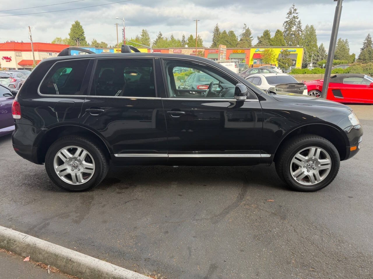 Used 2004 Volkswagen Touareg V8 AWD/4WD image 7