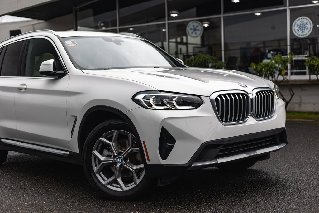 Used 2022 BMW X3 xDrive30i w/ Convenience Package image 3