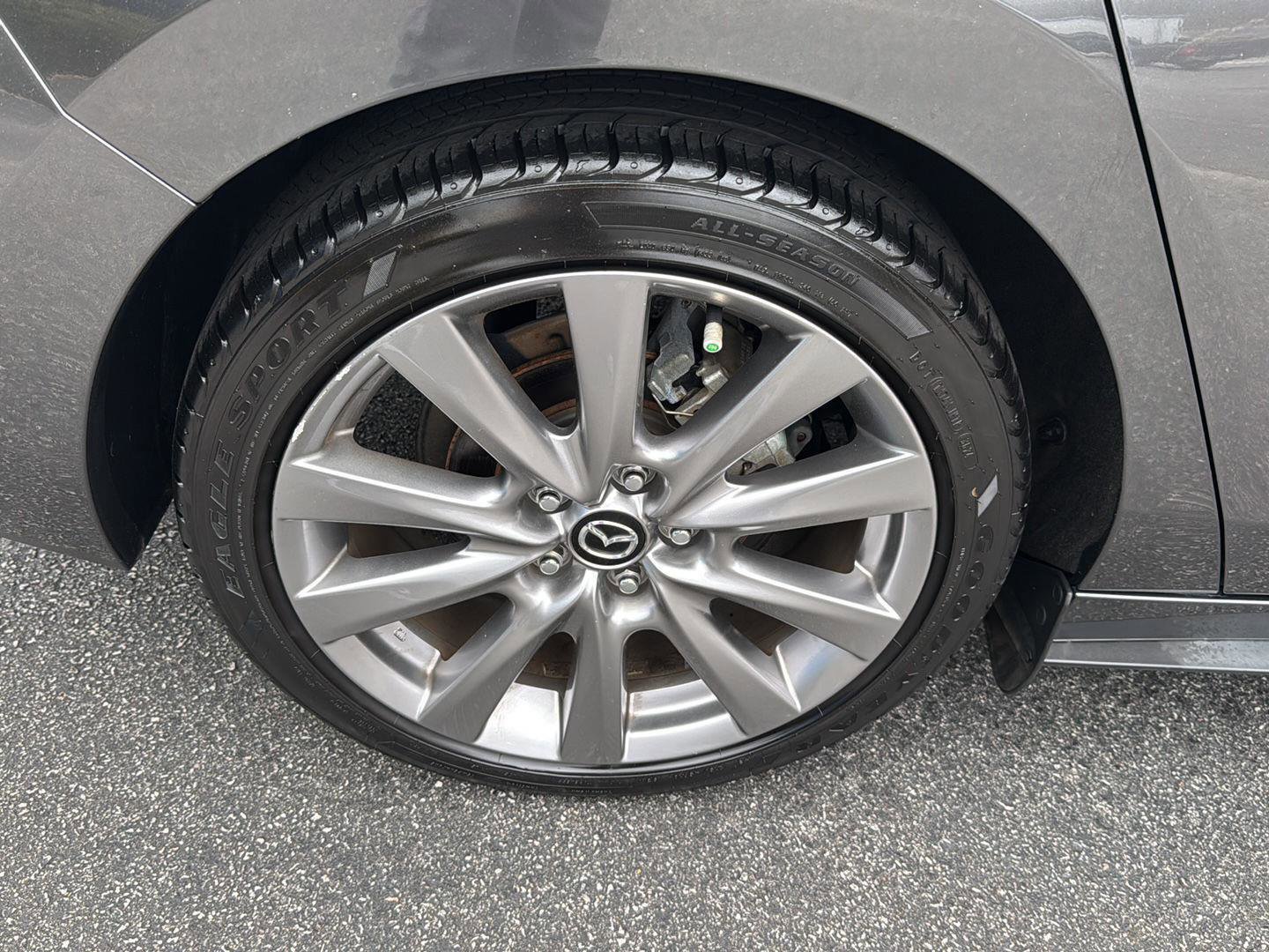 Used 2020 MAZDA MAZDA3 Sedan w/ Select Package image 32