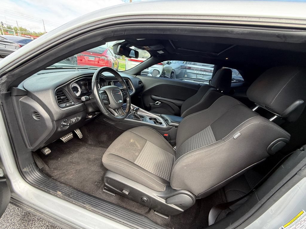 Used 2022 Dodge Challenger R/T w/ T/A Package RWD image 9