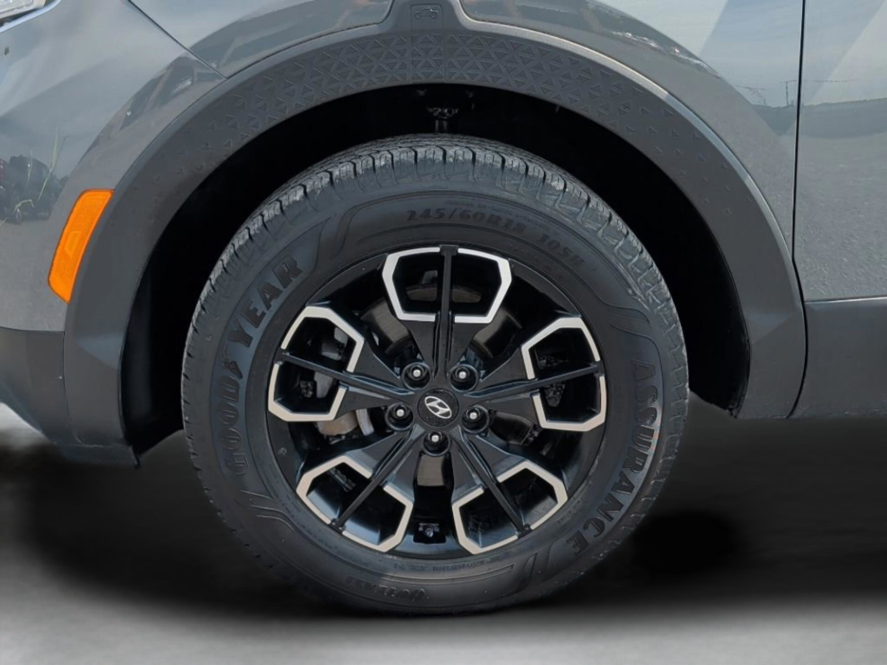 Used 2022 Hyundai Santa Cruz SEL w/ Activity Package FWD image 42