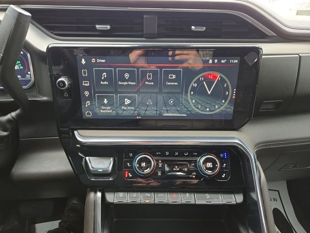 Used 2025 GMC Sierra 3500 Denali w/ Denali Reserve Package image 25