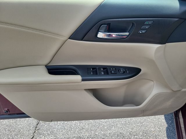 Used 2015 Honda Accord EX-L image 8