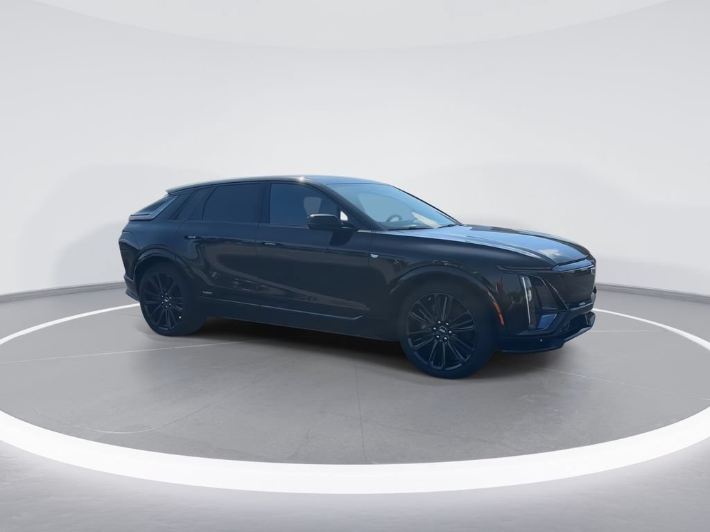 New 2026 Cadillac Lyriq V AWD/4WD image 2