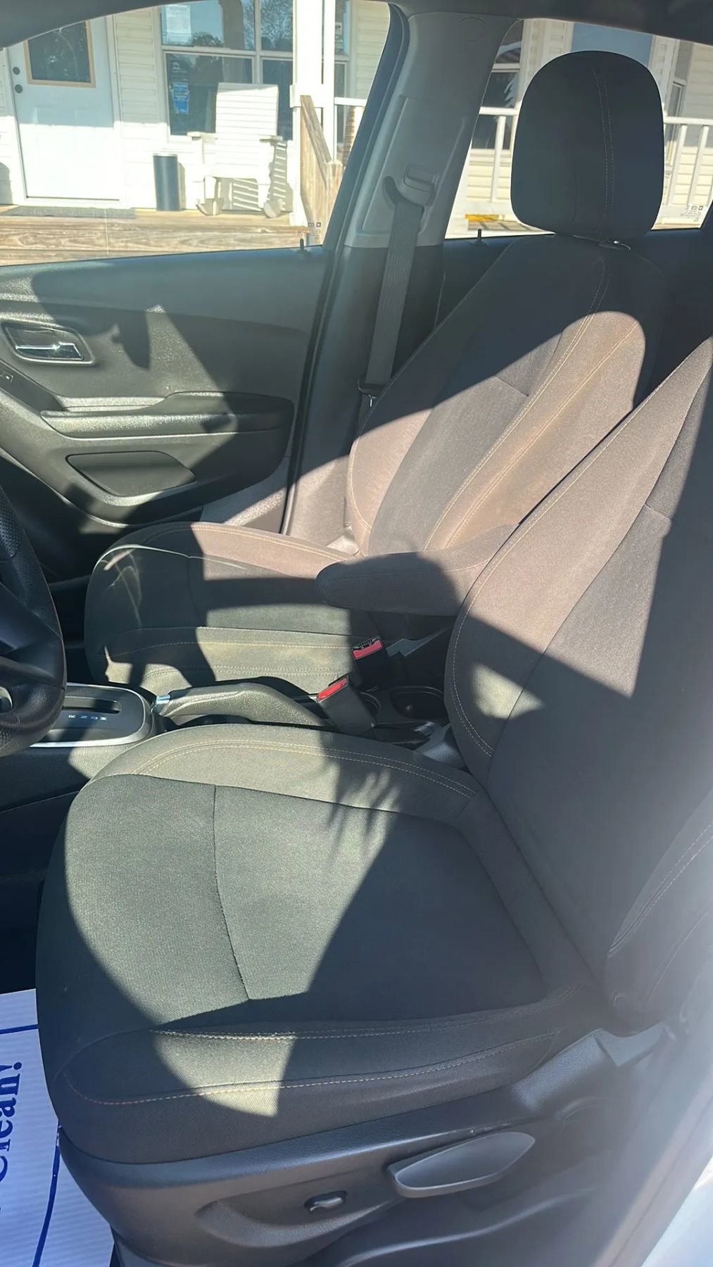 Used 2022 Chevrolet Trax LS w/ Tint and Cruise Package image 11
