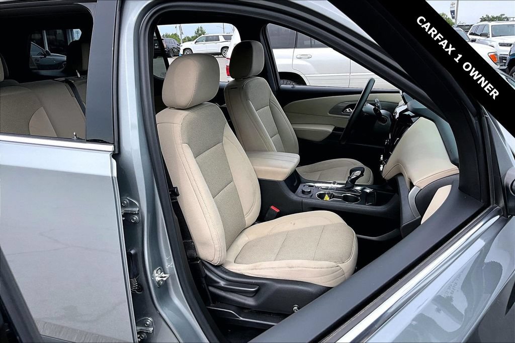 Used 2023 Chevrolet Traverse LS w/ Safety Package FWD image 28