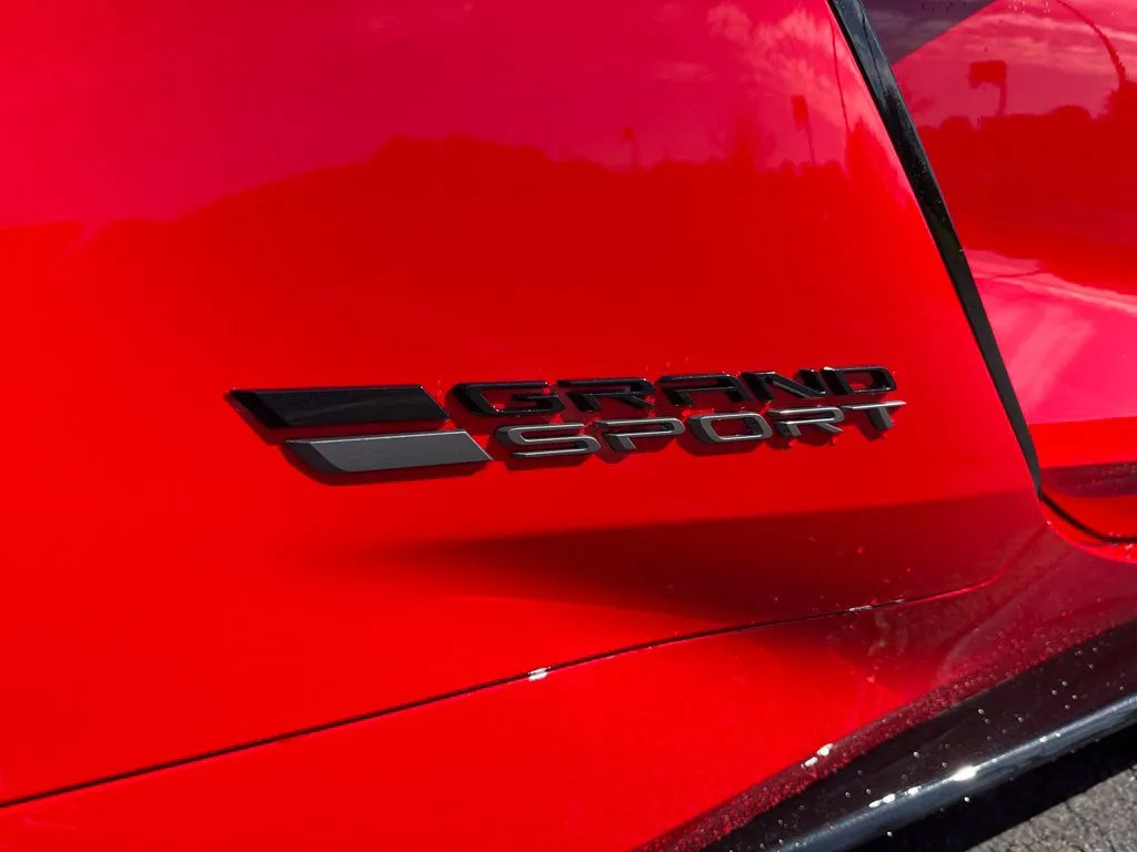 New 2027 Chevrolet Corvette Grand Sport w/ Z52 Sport Performance Package RWD image 31