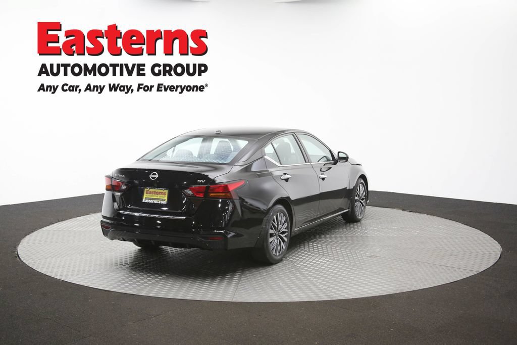 Used 2023 Nissan Altima 2.5 SV FWD image 39