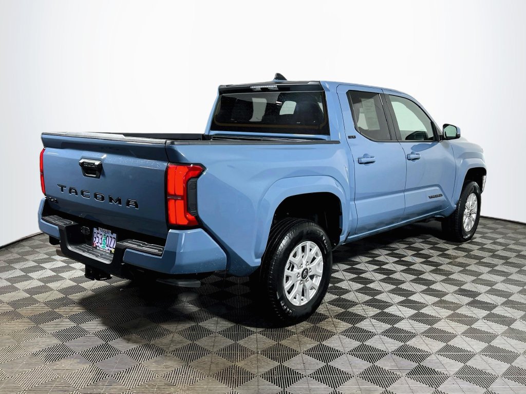 Certified 2026 Toyota Tacoma SR5 AWD/4WD image 7