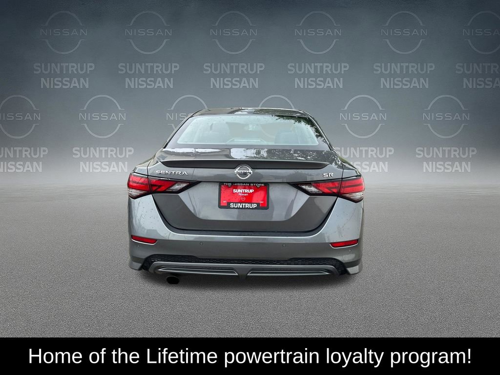 Used 2023 Nissan Sentra SR w/ Trunk Package FWD image 4