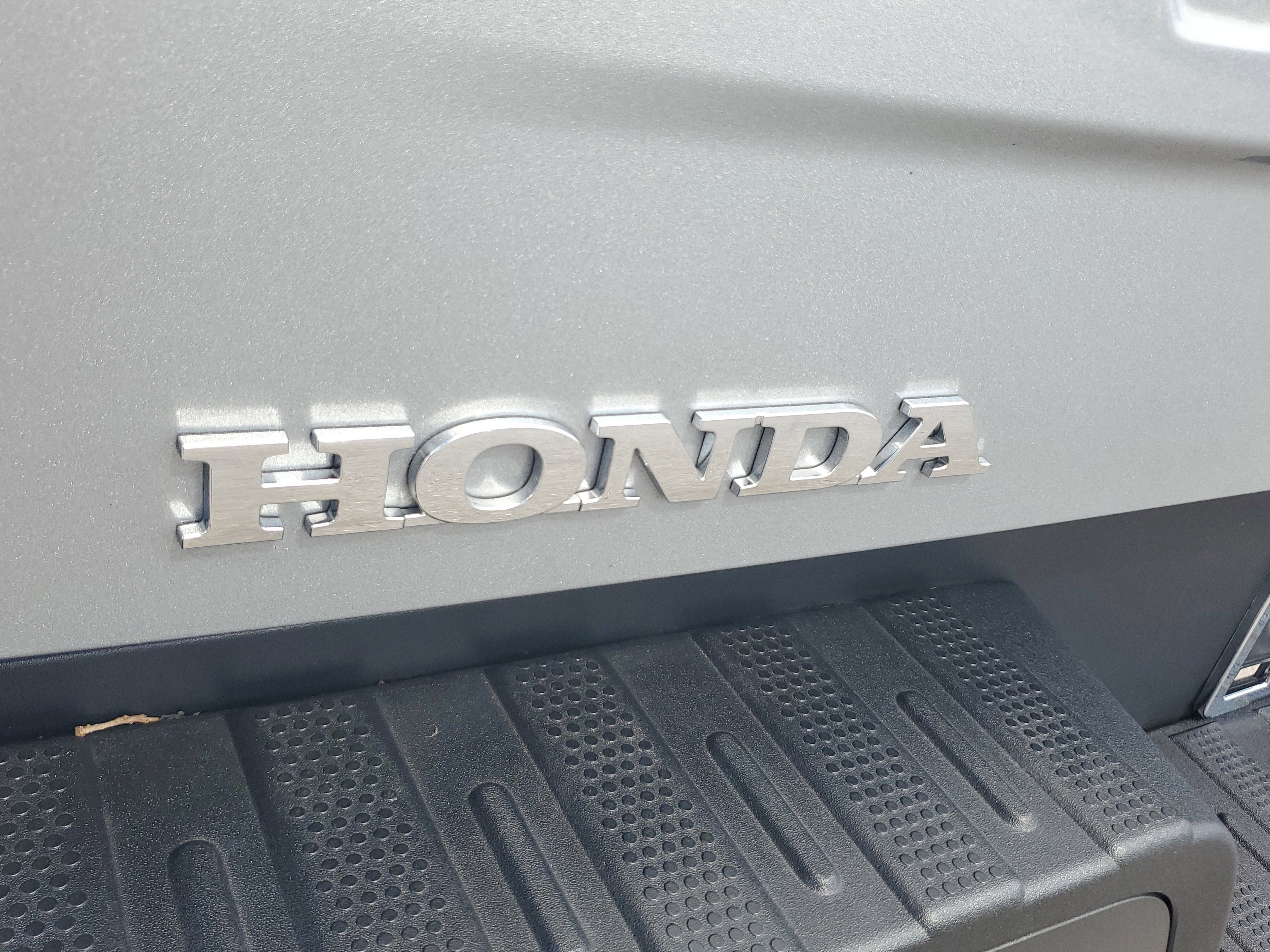 Used 2025 Honda Ridgeline RTL image 32