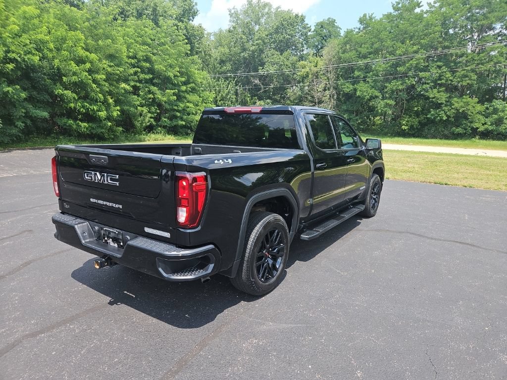 Used 2024 GMC Sierra 1500 Elevation w/ LPO, Elevation Black Package AWD/4WD image 8