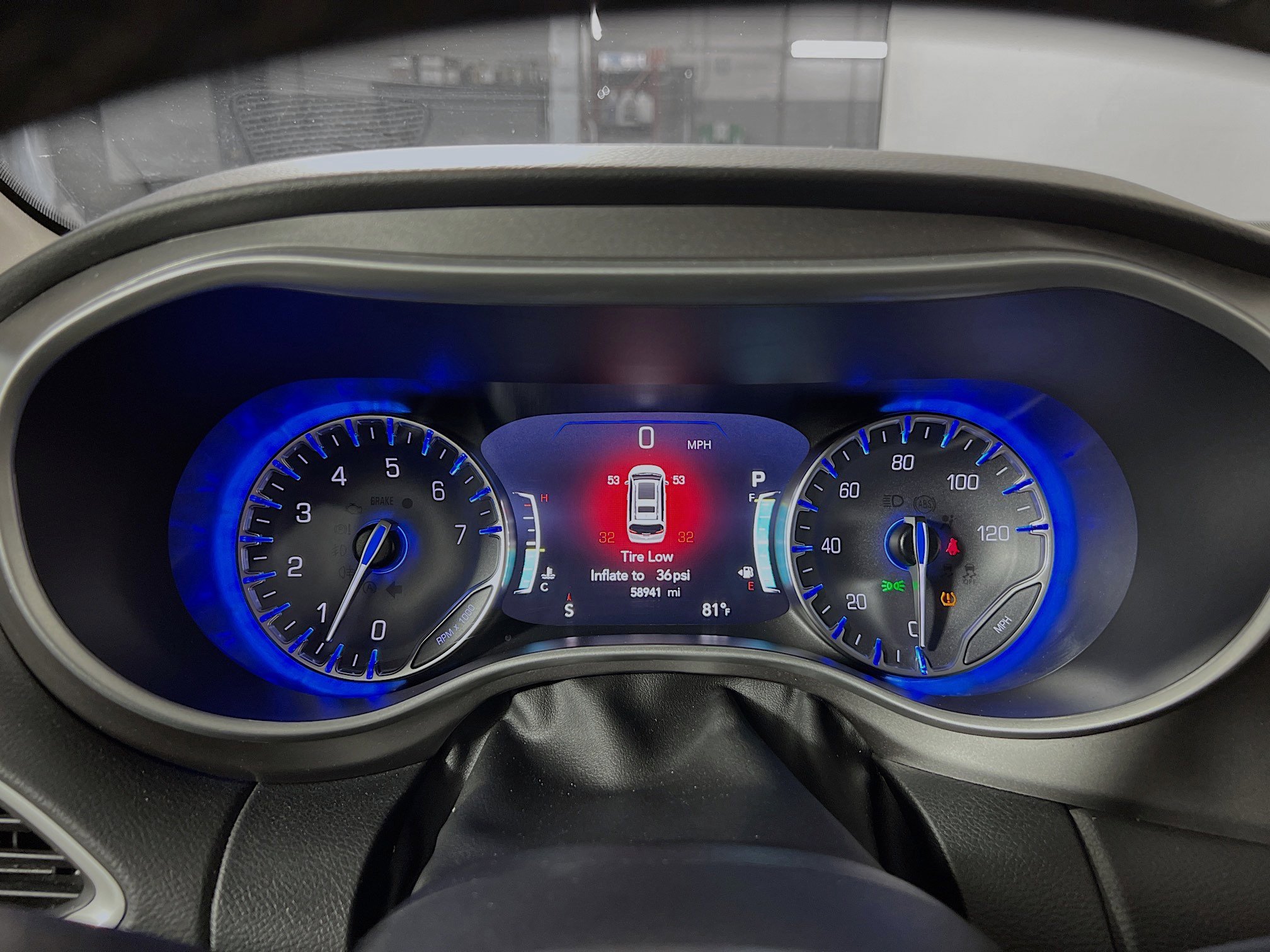 Used 2024 Chrysler Pacifica Touring-L image 21