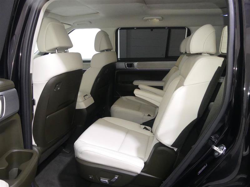 Used 2024 Hyundai Santa Fe Calligraphy AWD/4WD image 28