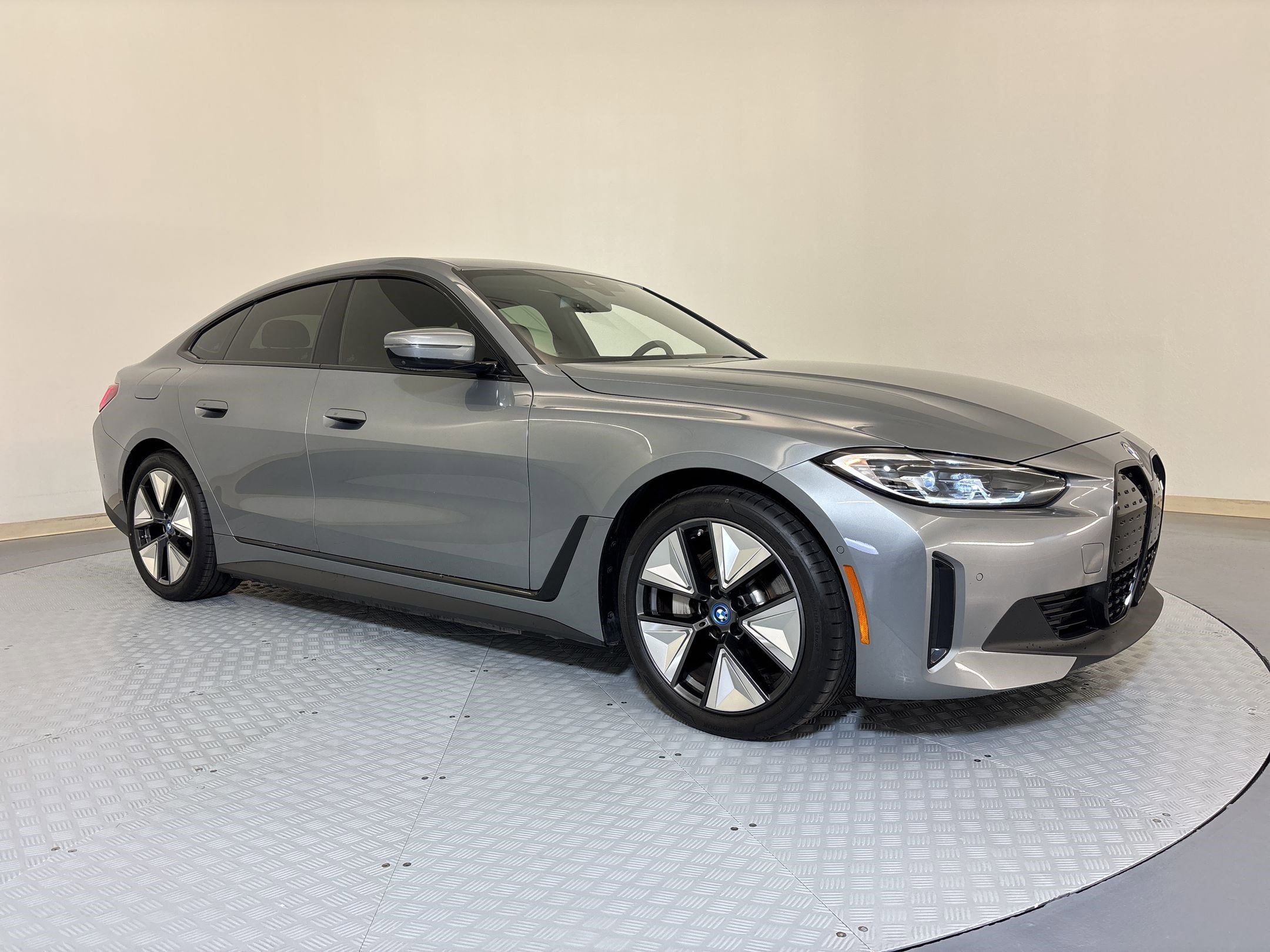 Certified 2023 BMW i4 eDrive35 w/ Premium Package image 7