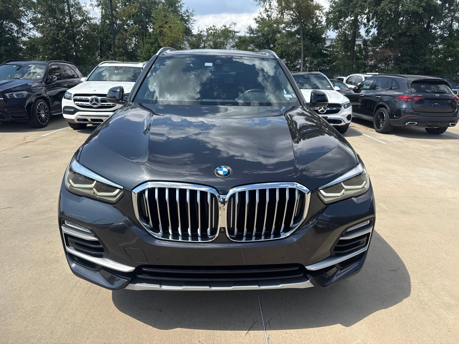 Used 2021 BMW X5 sDrive40i w/ Convenience Package RWD image 2