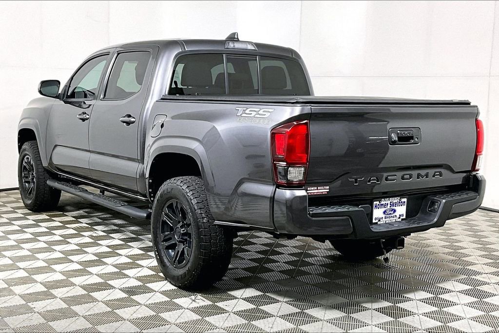 Used 2021 Toyota Tacoma SR image 11