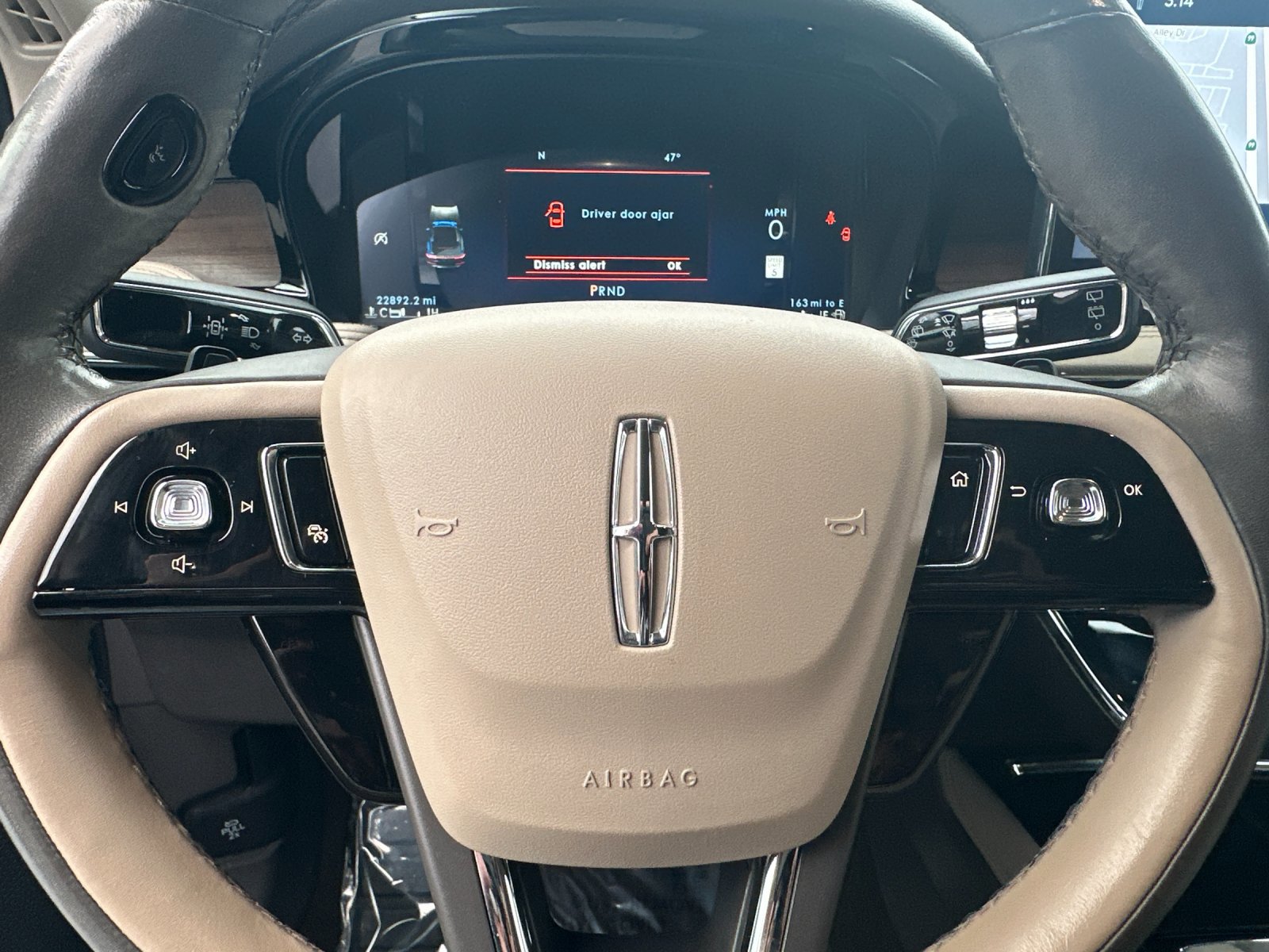 Certified 2023 Lincoln Corsair Reserve w/ Equipment Group 201A image 25