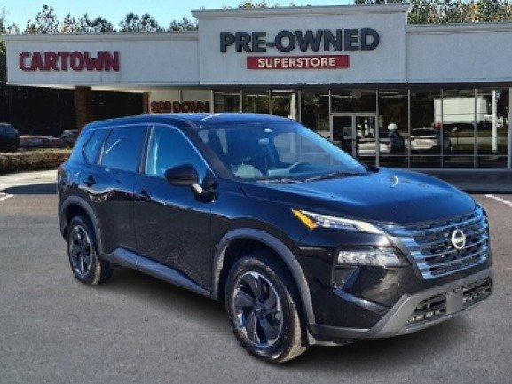 Used 2024 Nissan Rogue SV image 1