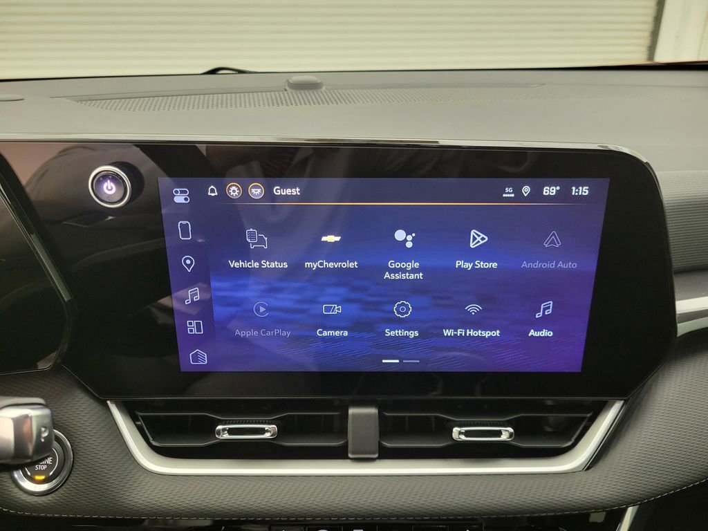 New 2026 Chevrolet Equinox LT w/ Midnight Edition FWD image 7