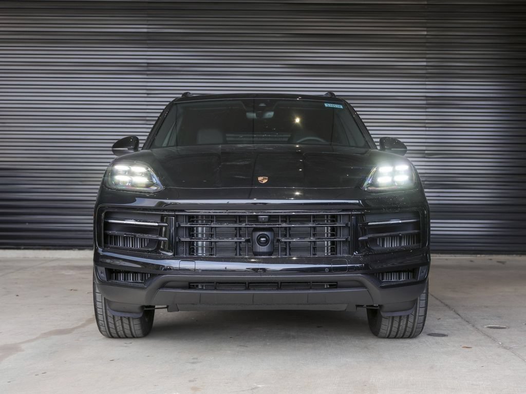 Certified 2026 Porsche Cayenne AWD/4WD image 10
