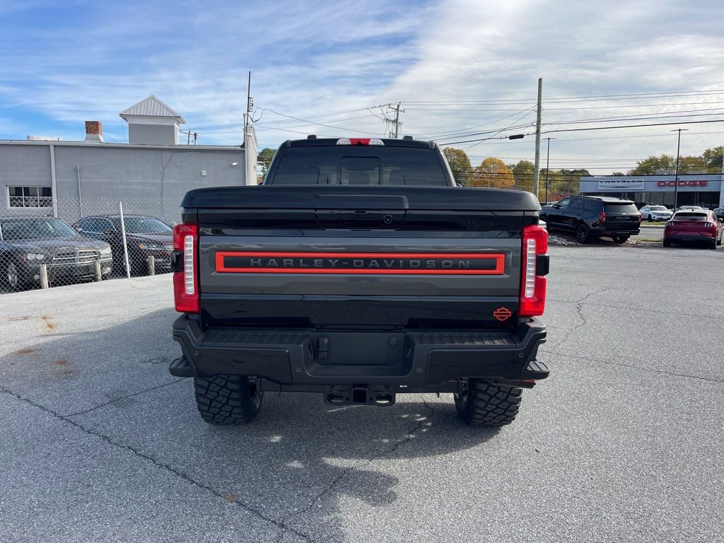 New 2026 Ford F250 Lariat w/ Black Appearance Package image 5