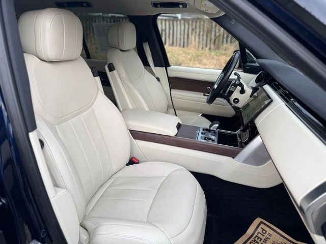Certified 2023 Land Rover Range Rover SE AWD/4WD image 20