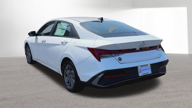 Used 2025 Hyundai Elantra Hybrid FWD image 61