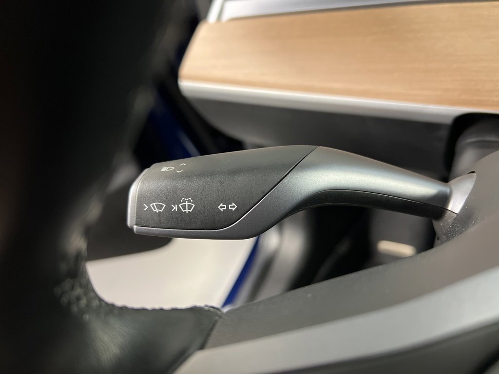Used 2018 Tesla Model 3 Long Range image 18