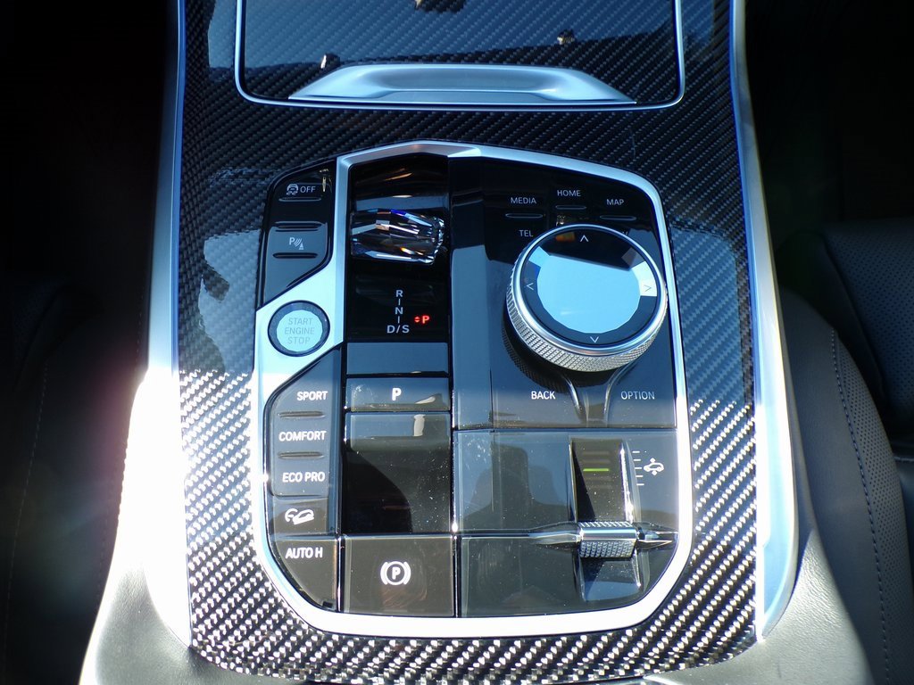 Used 2026 BMW X7 M60i image 17