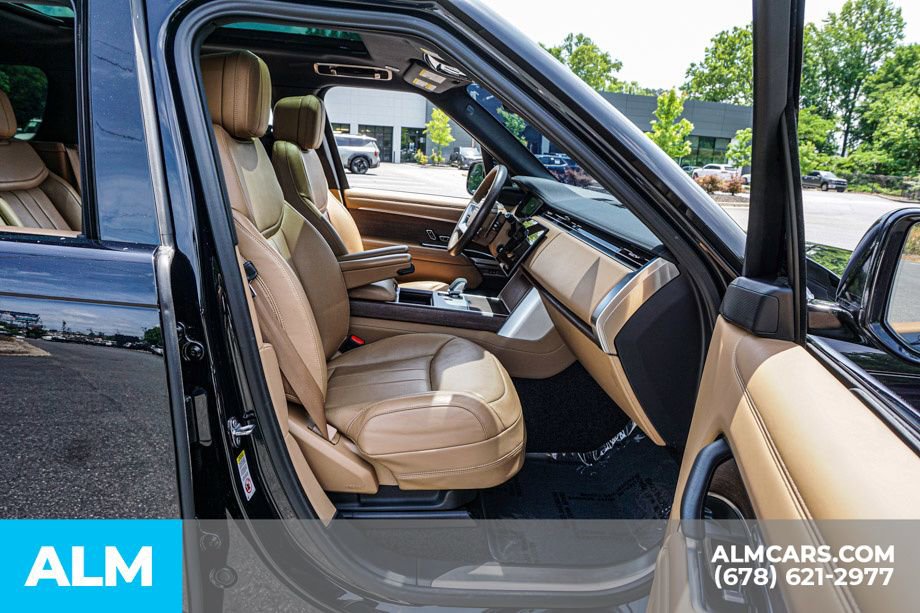 Used 2024 Land Rover Range Rover SE AWD/4WD image 23