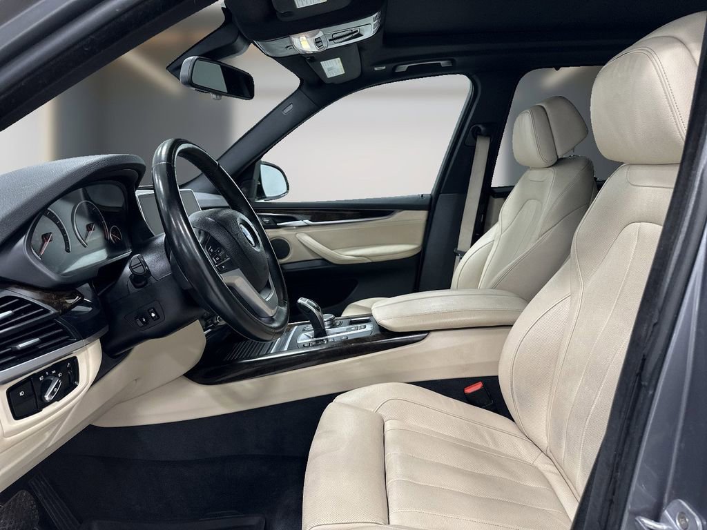Used 2018 BMW X5 xDrive35d w/ Lighting Package image 7