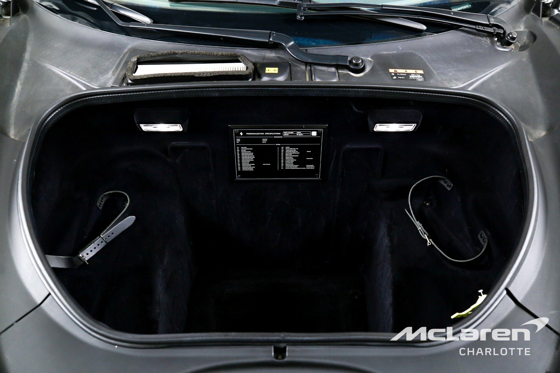 Used 2023 Ferrari F8 Tributo RWD image 18