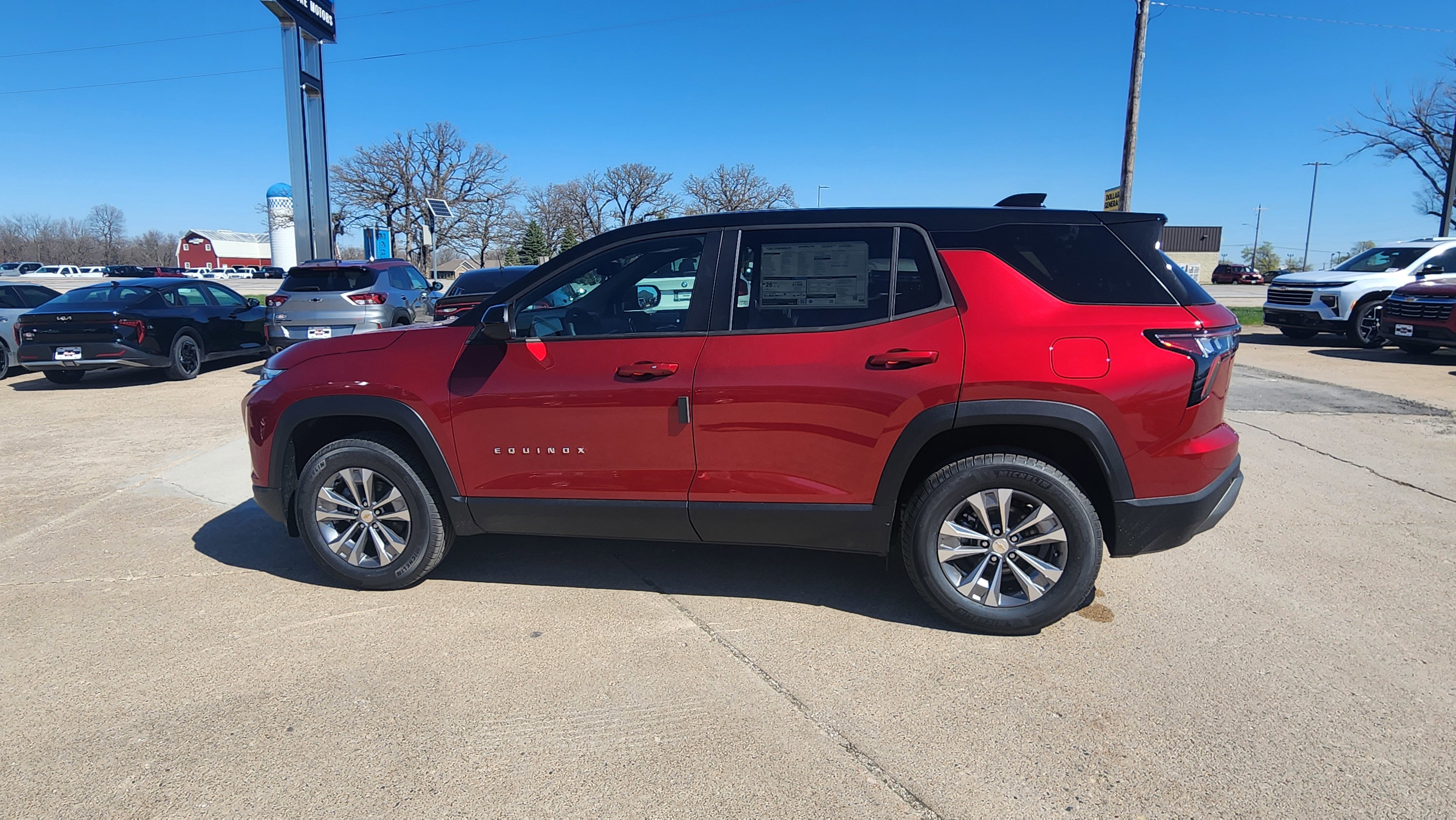 New 2026 Chevrolet Equinox LT w/ Convenience Package II AWD/4WD image 8