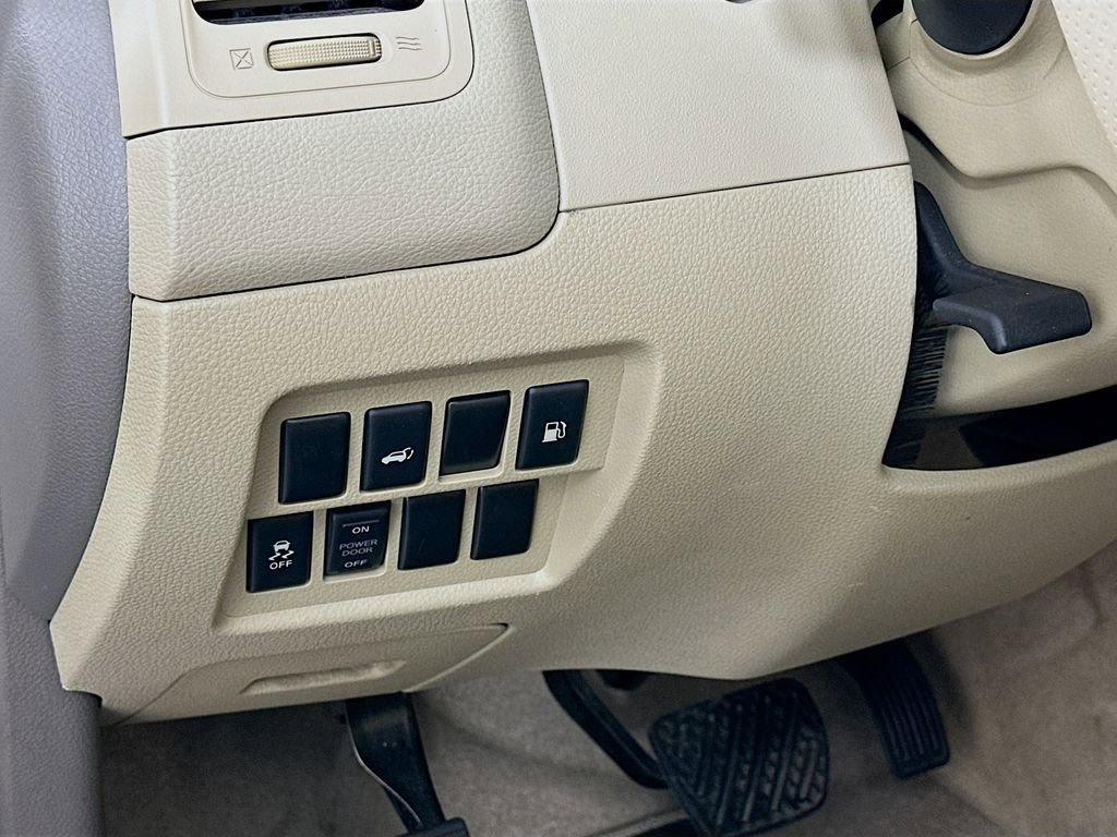 Used 2014 Nissan Murano SV w/ Value Package image 10