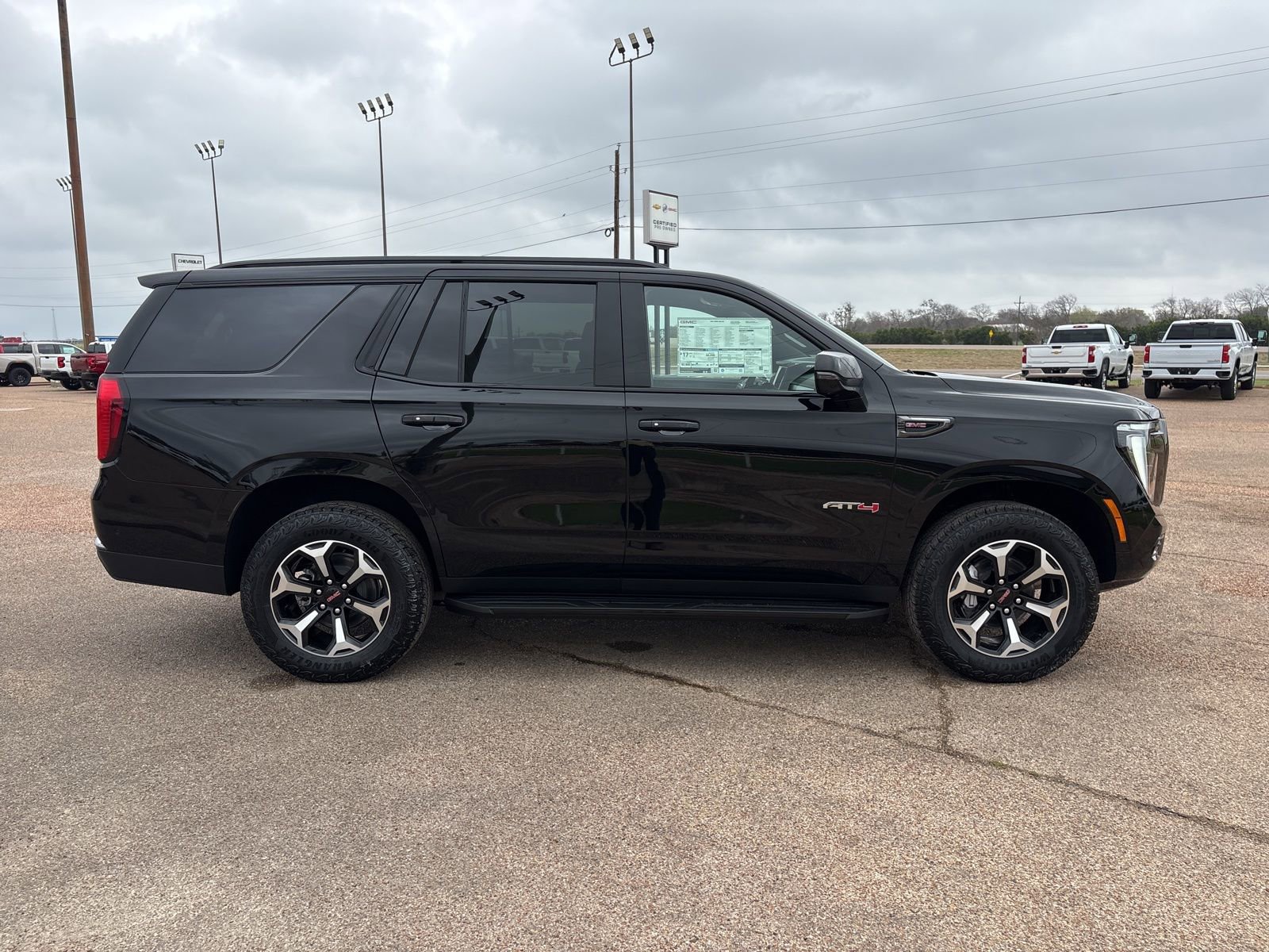 New 2026 GMC Yukon AT4 w/ LPO, Floor Liner Package image 7