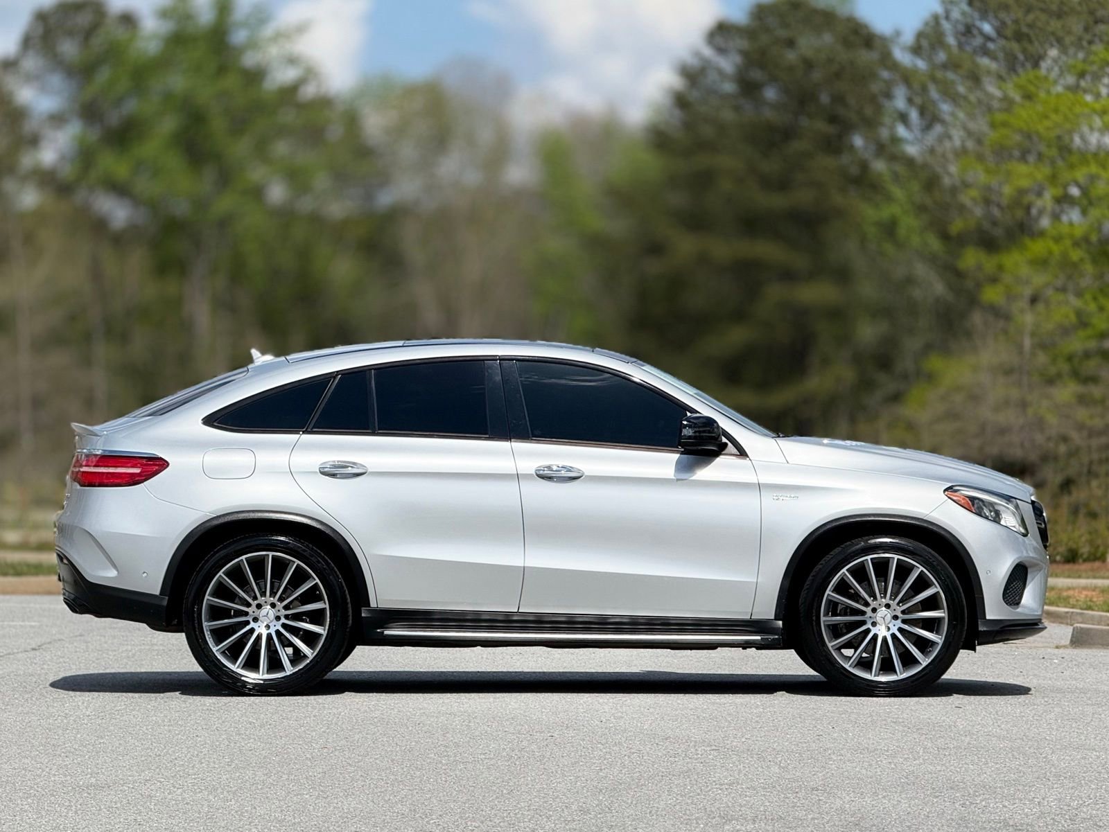 Used 2019 Mercedes-Benz GLE 43 AMG 4MATIC Coupe image 12