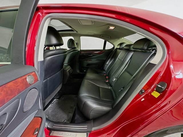 Used 2012 Lexus LS 460 w/ Luxury Value Edition RWD image 26