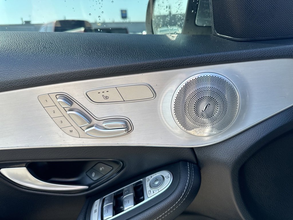 Used 2021 Mercedes-Benz C 300 Sedan w/ Premium Package image 21