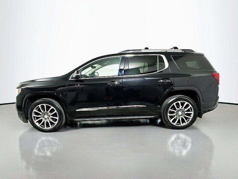 Used 2023 GMC Acadia Denali w/ Denali Ultimate Package AWD/4WD image 4