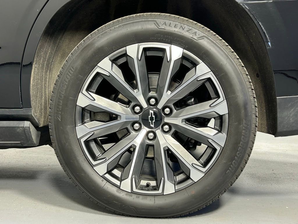 Used 2025 Chevrolet Tahoe High Country image 42