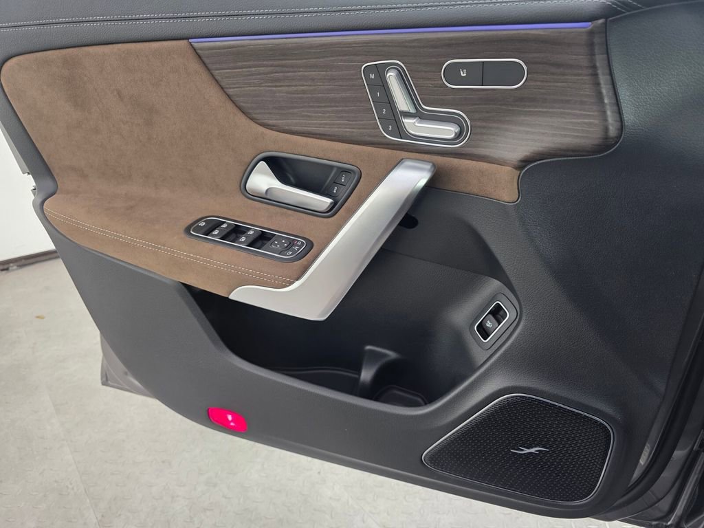 New 2026 Mercedes-Benz CLA 250 image 18