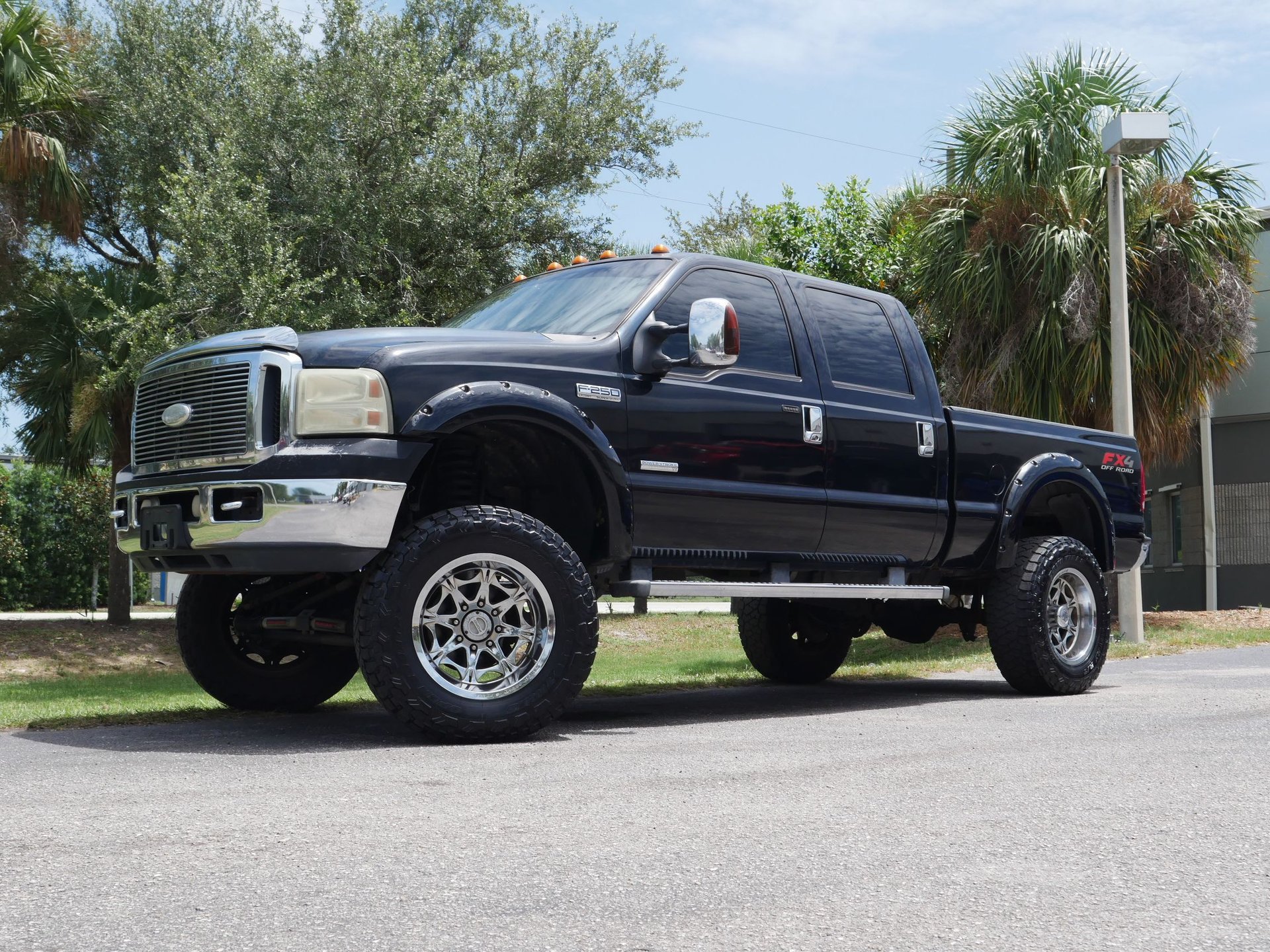 Used 2006 Ford F250 4x4 Crew Cab Super Duty image 10