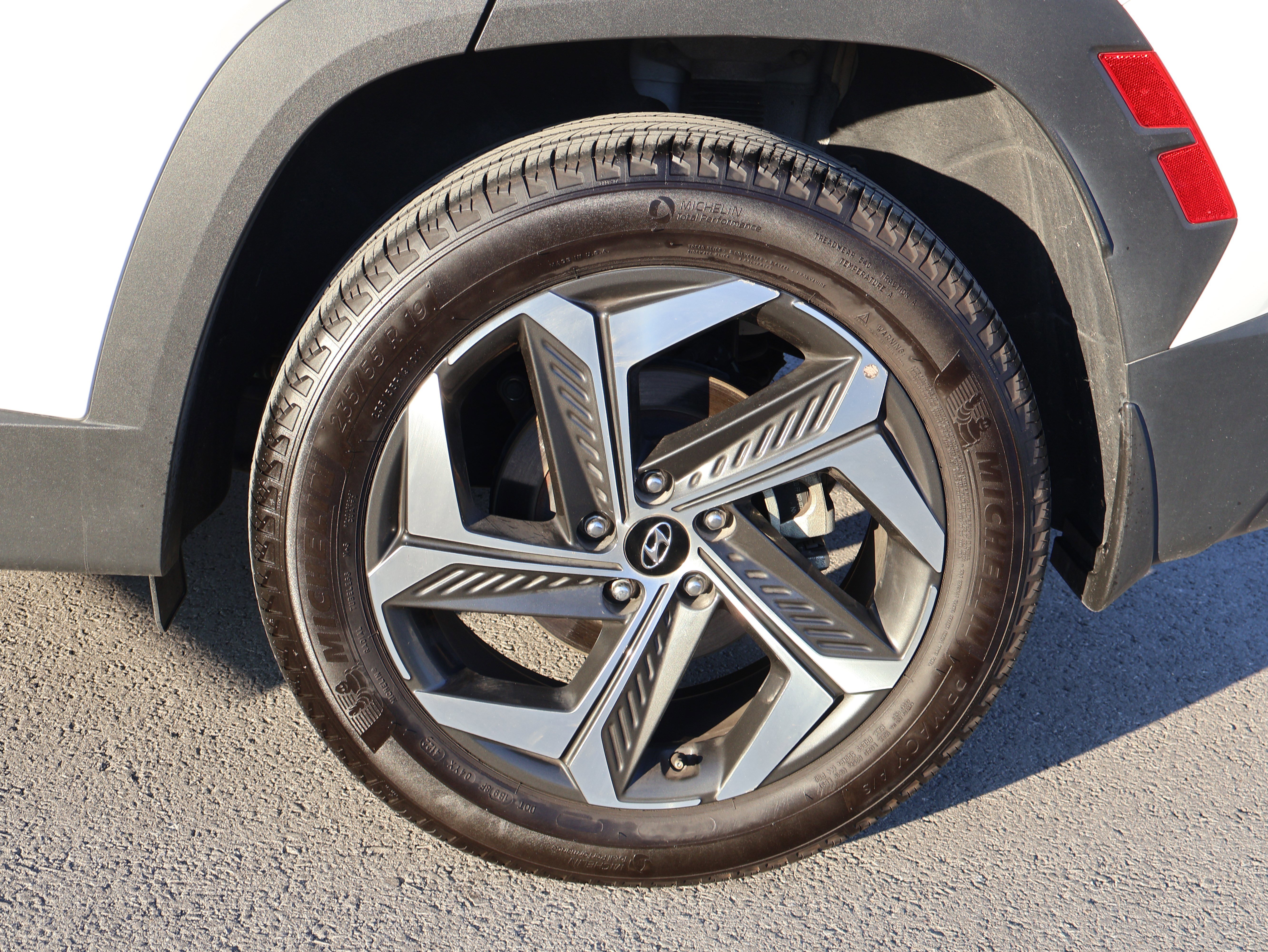 Used 2023 Hyundai Tucson SEL w/ Convenience Package image 43