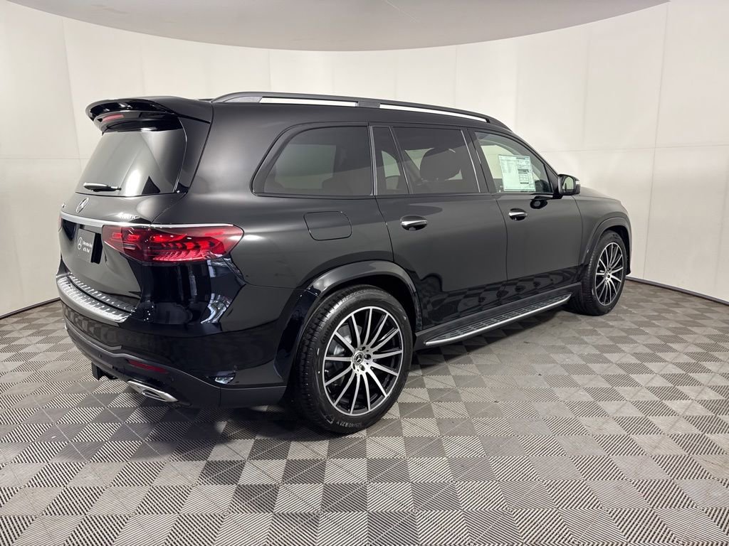 New 2026 Mercedes-Benz GLS 580 4MATIC image 5