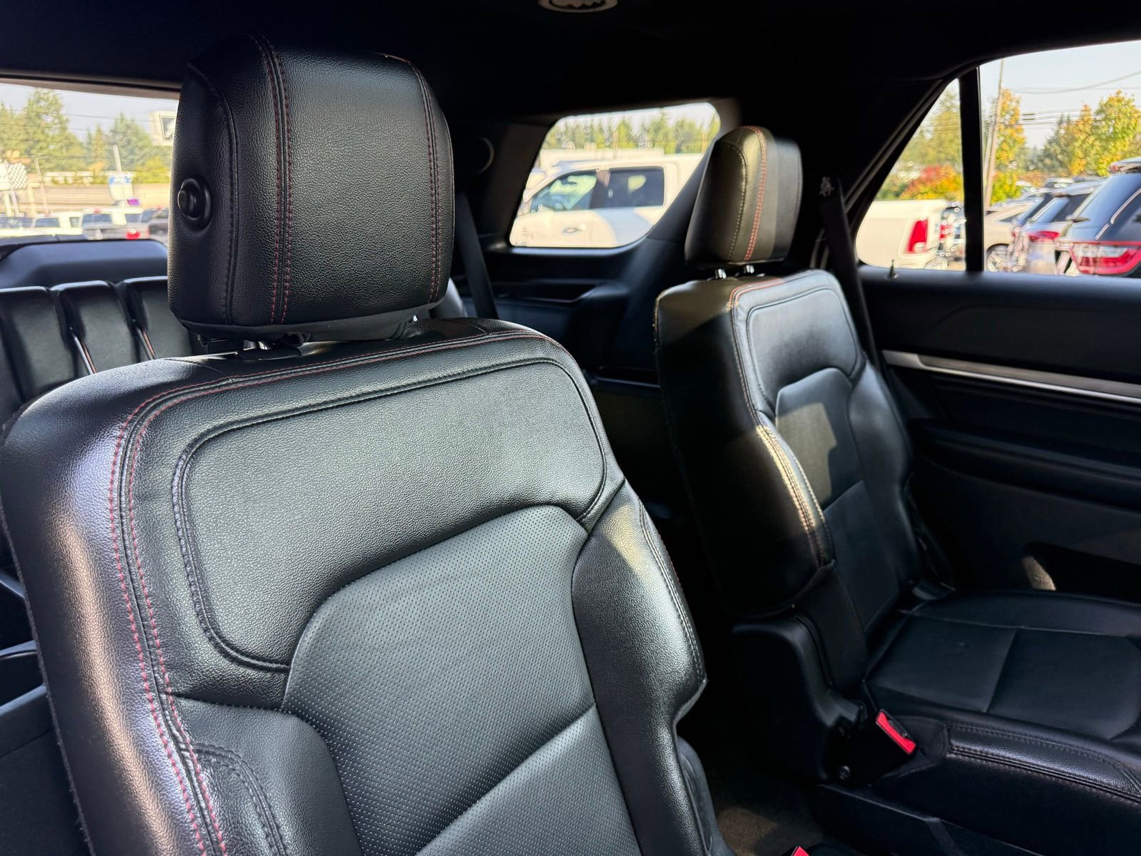 Used 2018 Ford Explorer Sport AWD/4WD image 14