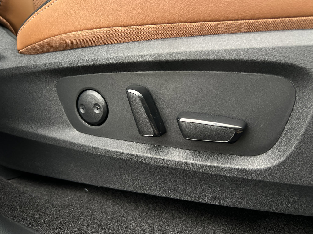New 2025 Nissan Pathfinder Platinum image 20